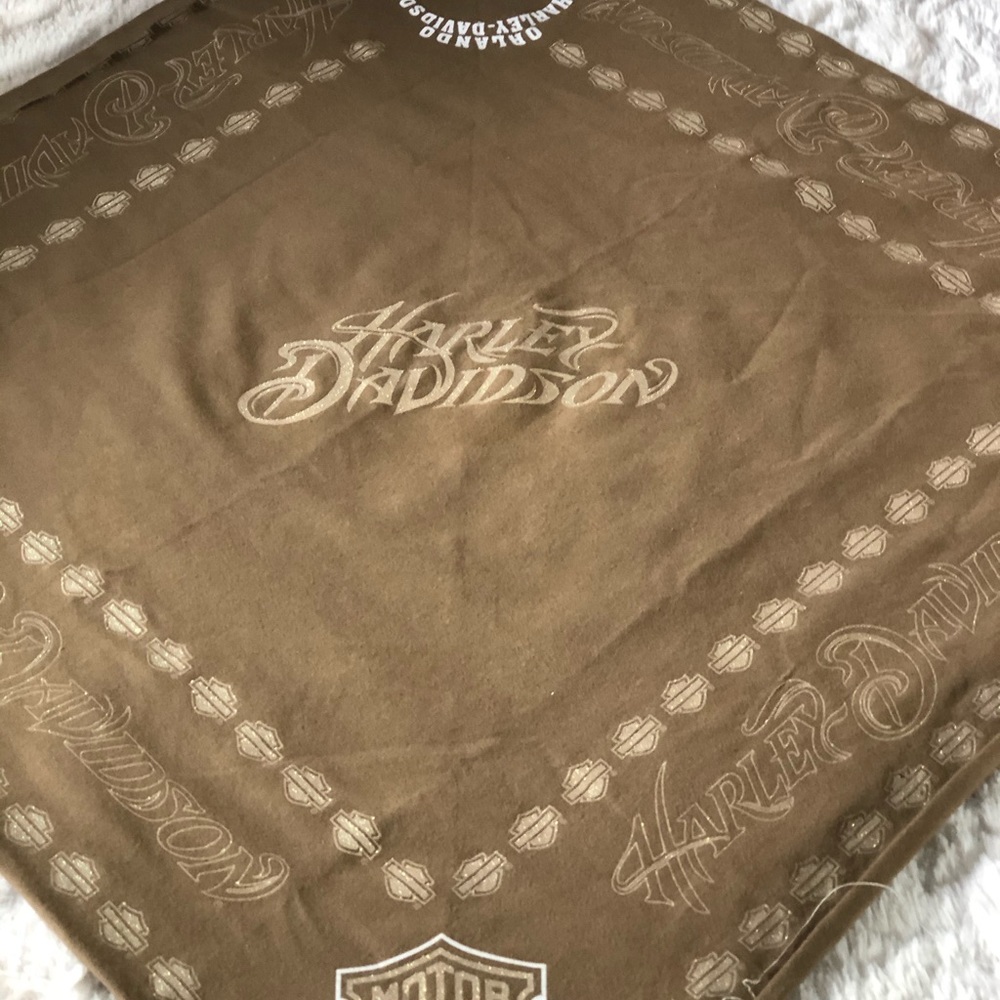 HD Handkerchief